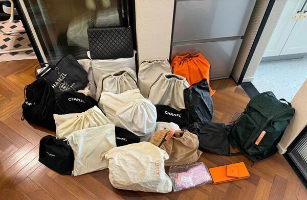 七台河桃山区回收奢侈品鞋子.jpg
